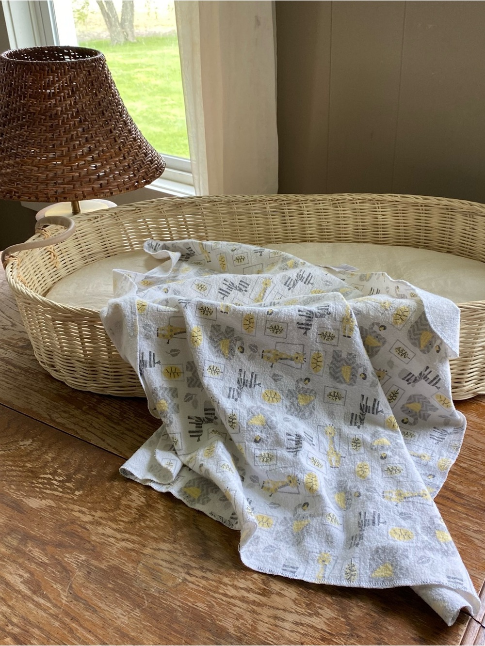Cotton baby blanket with animal print